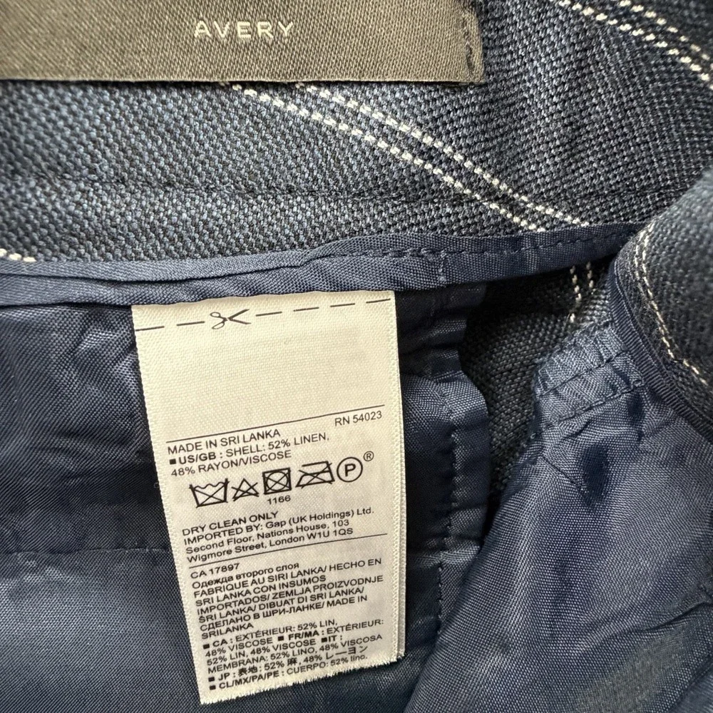 sizing white